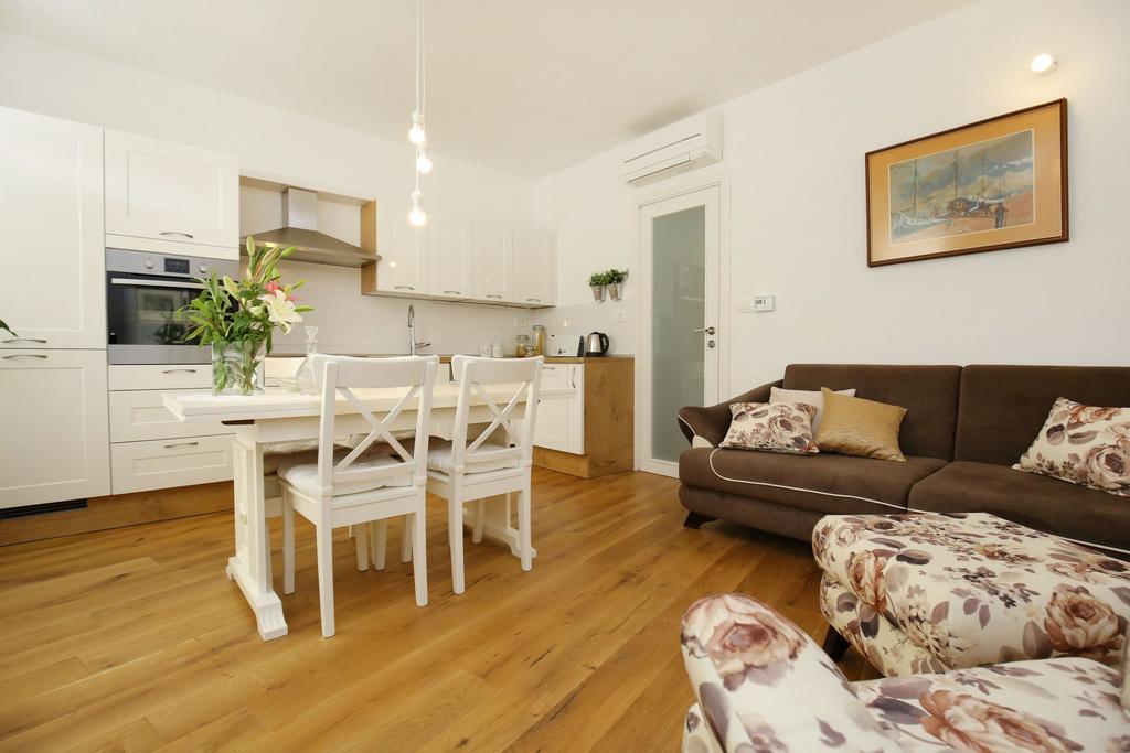 Apartment Amber ザダル エクステリア 写真