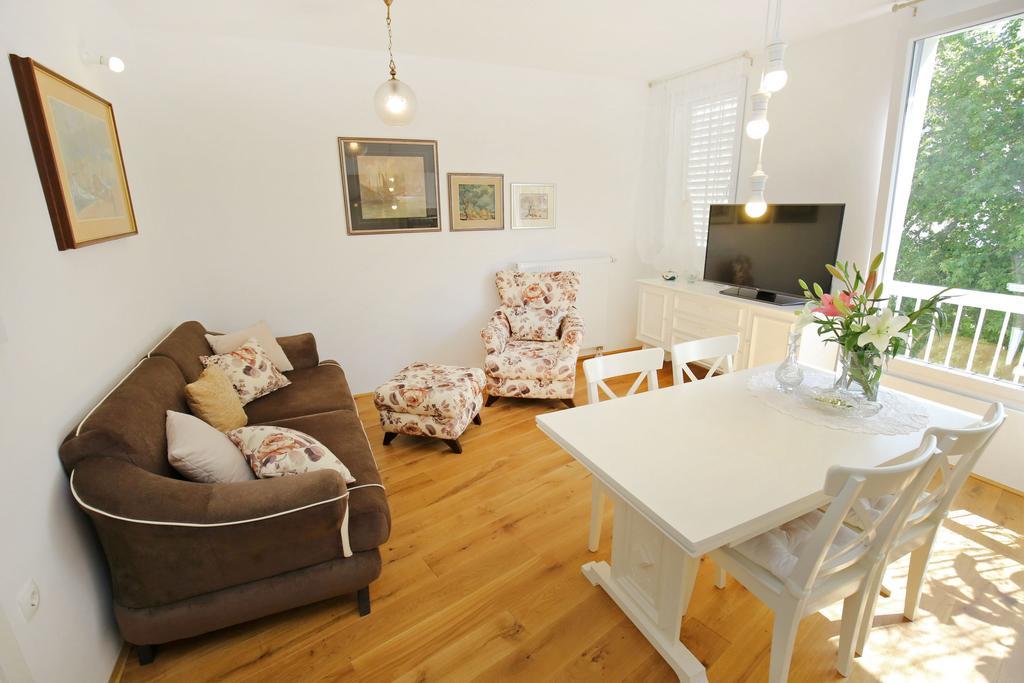 Apartment Amber ザダル エクステリア 写真